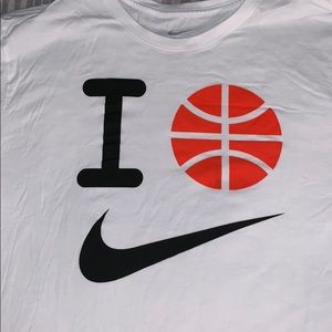 Never worn Nike T-shirt